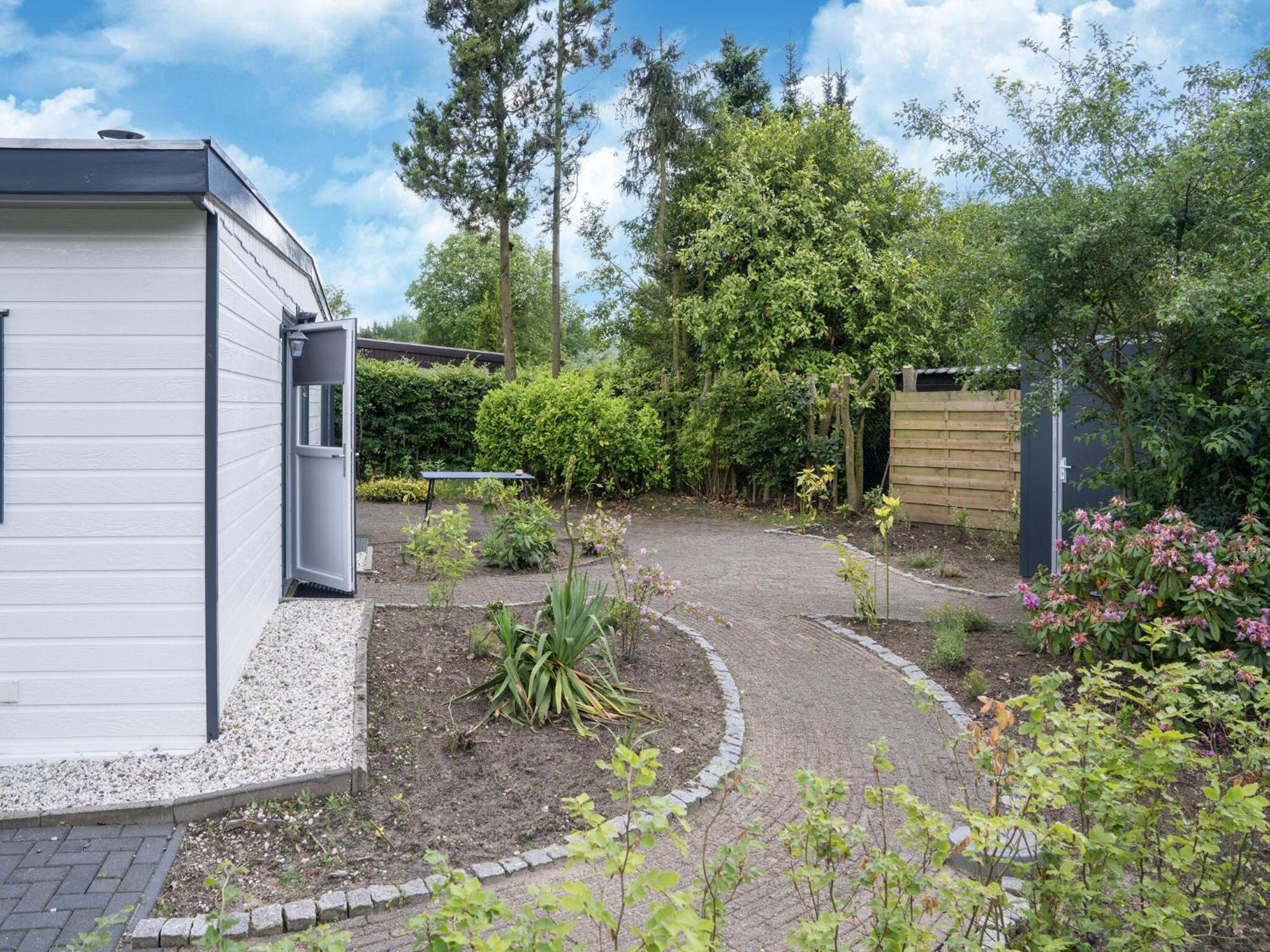 Cozy Chalet In Stegeren With A Terrace Exterior foto
